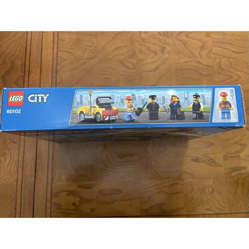 LEGO‎ City 60102 Airport VIP Service New Factory Sealed 5-12 364pcs Retired